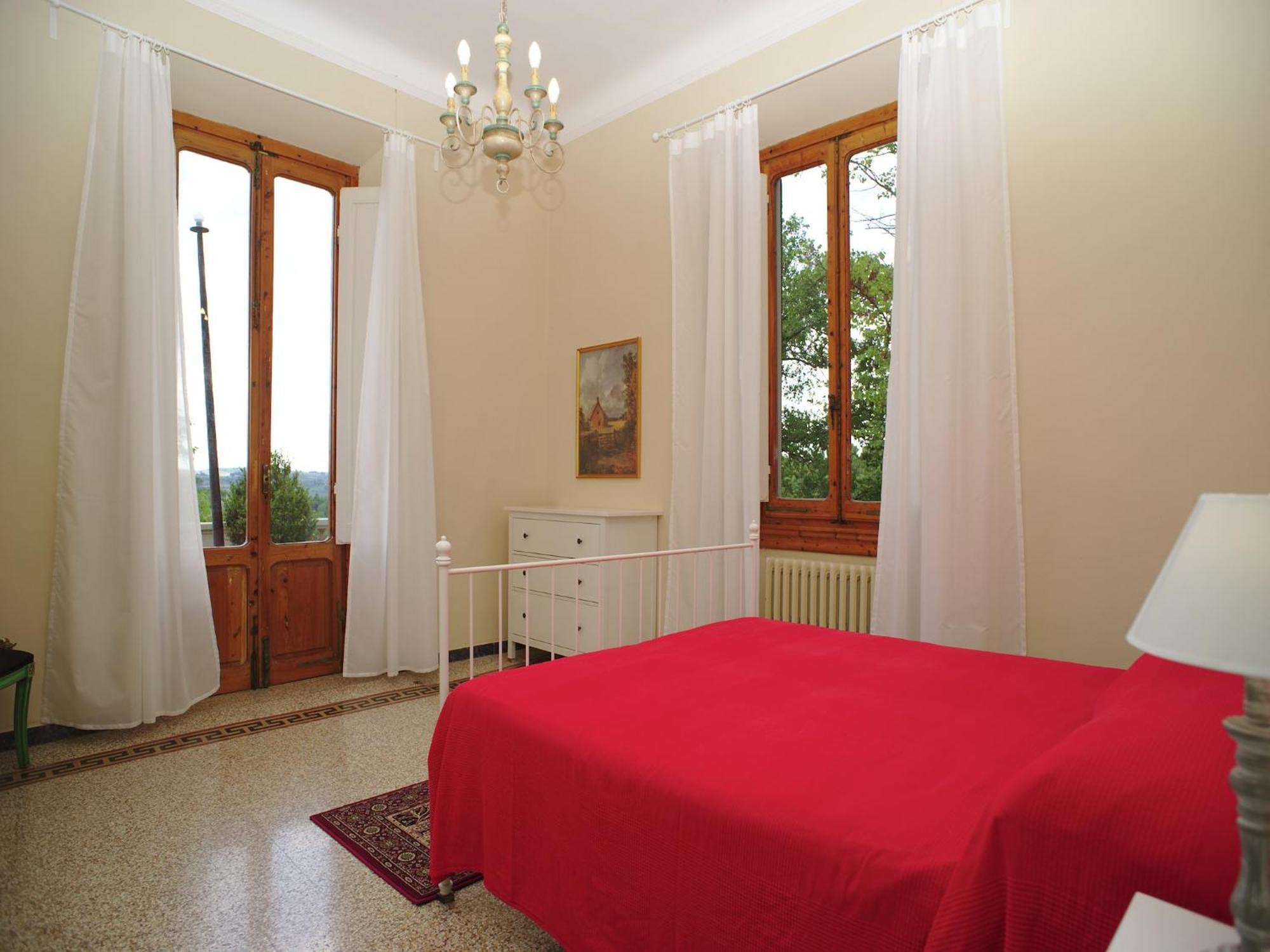 Lovely Holiday Home In Montefiridolfi With Hill View Kültér fotó