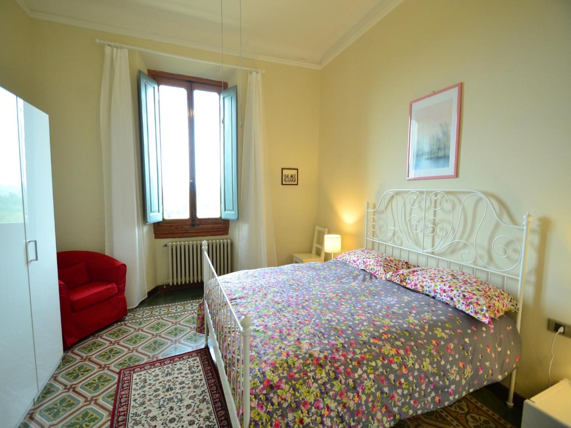 Lovely Holiday Home In Montefiridolfi With Hill View Kültér fotó