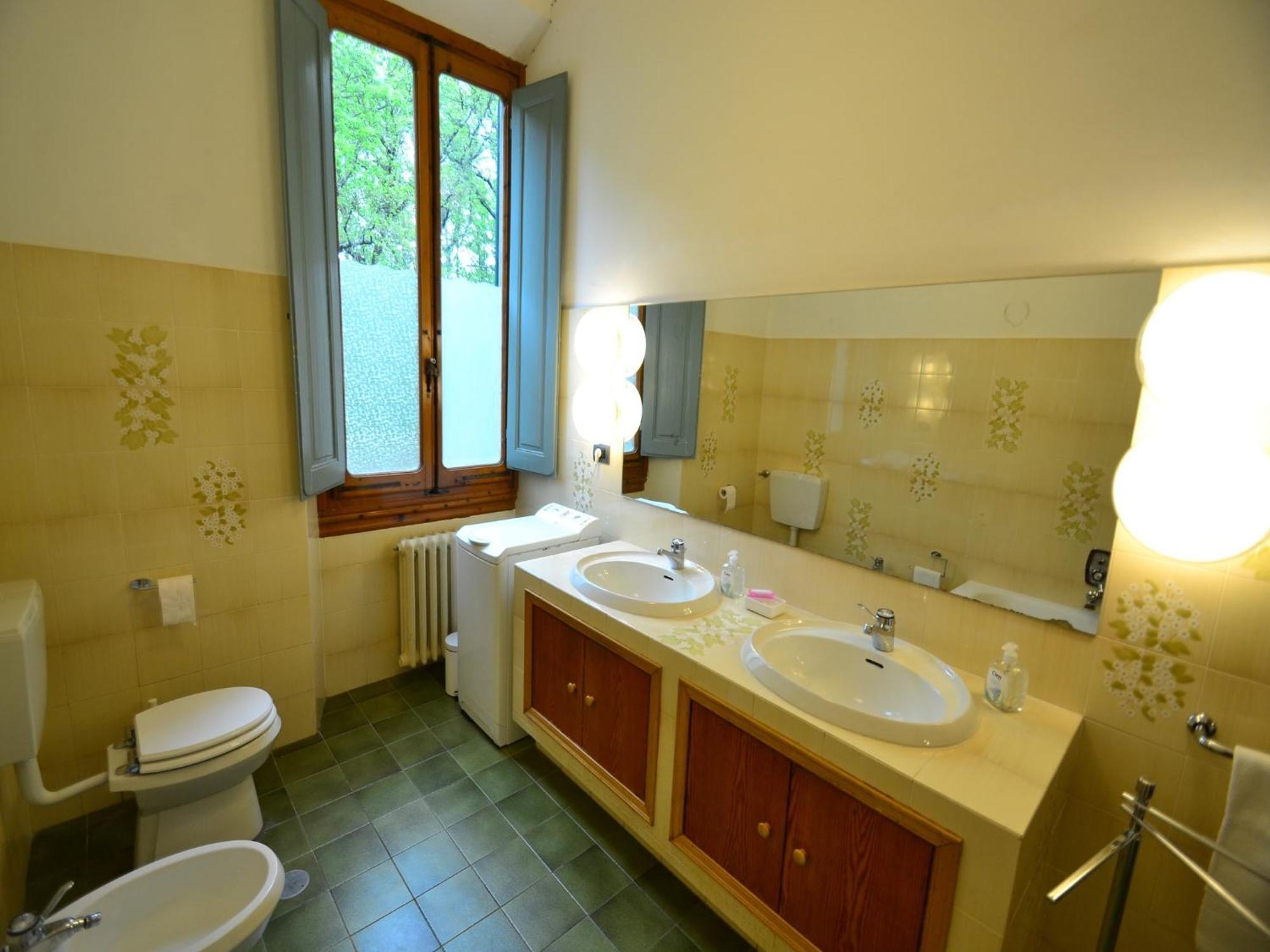 Lovely Holiday Home In Montefiridolfi With Hill View Kültér fotó